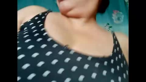 hot_boobs21 online show from 02/05/25, 11:34