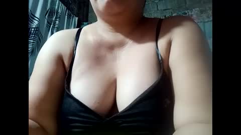 hot_boobs21 online show from 10/19/25, 09:37