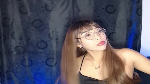 hot_boy_2027 online show from 03/13/26, 08:48