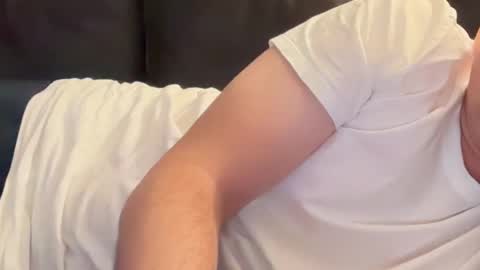 Snapshot of hot_boy_dutch chatting on 12/01/25, 06:57 hot_boy_dutch online show from 12/01/25, 06:57