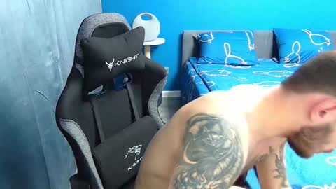 hot_cap_77 online show from 02/15/26, 07:54