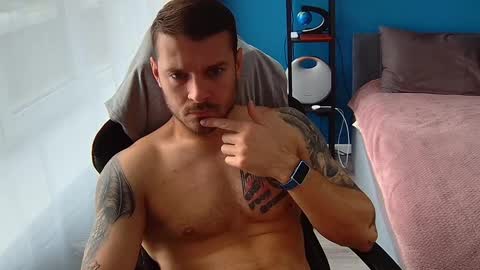 hot_cap_77 online show from 05/11/26, 10:10