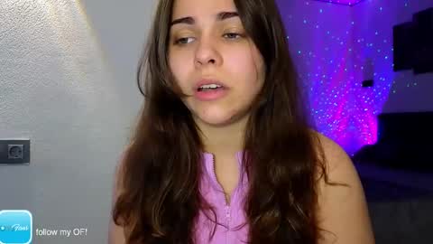 LiluCaroline online show from 05/06/26, 03:17