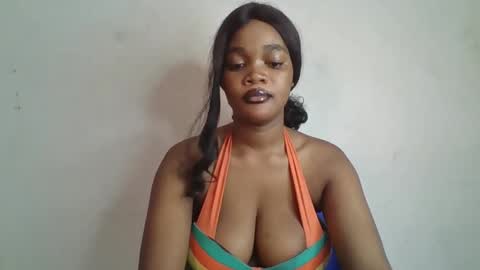 Snapshot of hot_choccoolate chatting on 05/29/26, 07:34 Zarah online show from 05/29/26, 07:34