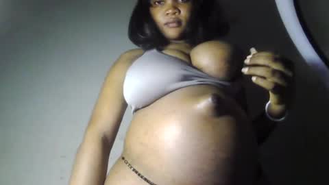 Zarah online show from 07/24/26, 01:14