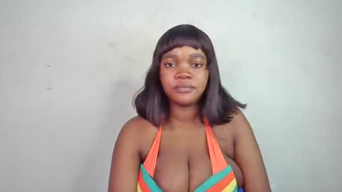 Zarah online show from 07/30/26, 11:09