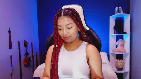 Snapshot of hot_chocolate_4u chatting on 11/22/25, 12:15 hot chocolate 4u online show from 11/22/25, 12:15