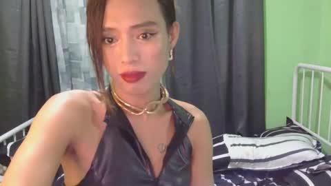 Snapshot of hot_daniela090393 chatting on 09/20/25, 12:17 DANIELA online show from 09/20/25, 12:17