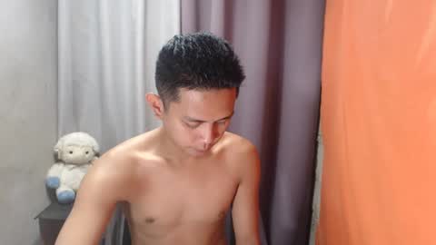 Snapshot of hot_dave69 chatting on 02/03/25, 05:03 hot_dave69 online show from 02/03/25, 05:03