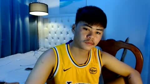 hot_emmanuel online show from 03/25/26, 12:27