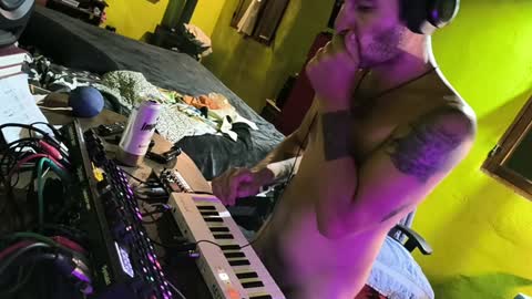 Hot Fellow online show from 12/29/24, 01:02