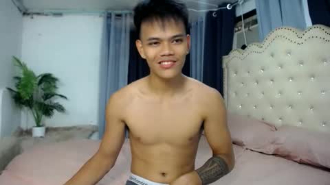 Snapshot of hot_fucker_ chatting on 11/18/25, 06:29 hot_fucker_ online show from 11/18/25, 06:29