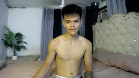 Snapshot of hot_fucker_ chatting on 11/20/25, 06:24 hot_fucker_ online show from 11/20/25, 06:24