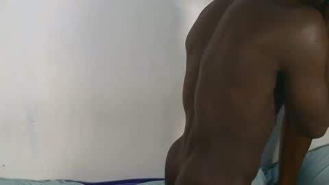 Snapshot of hot_fuckers44 chatting on 11/01/25, 05:09 roy AND eddie online show from 11/01/25, 05:09