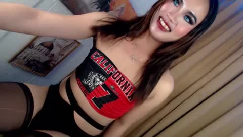 Snapshot of hot_fuckingmedusa69 chatting on 12/03/24, 11:57 Naughty Allison online show from 12/03/24, 11:57