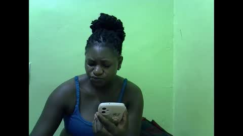 hot_girlly online show from 12/17/25, 05:30