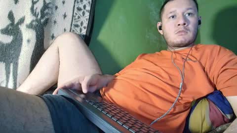 hot_guy36 online show from 02/22/26, 03:40
