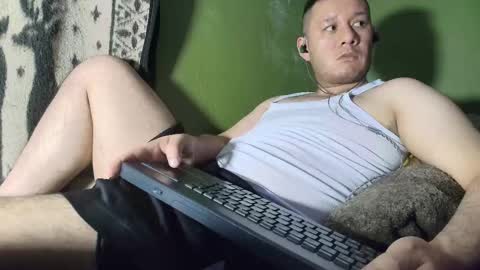 hot_guy36 online show from 03/11/26, 04:18