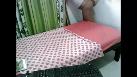 hot_jenile01 online show from 03/20/26, 12:04
