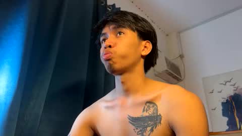 hot_kianxx online show from 11/29/25, 09:56