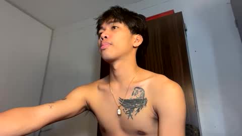 hot_kianxx online show from 12/14/25, 06:30