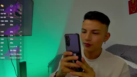 Alejandro online show from 05/13/26, 02:20