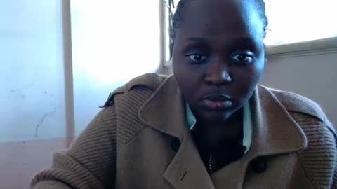 Snapshot of hot_linahh chatting on 11/05/25, 06:46 Linah online show from 11/05/25, 06:46