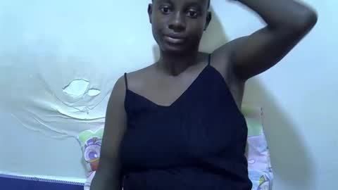 hot_lissa1 online show from 10/28/25, 09:24