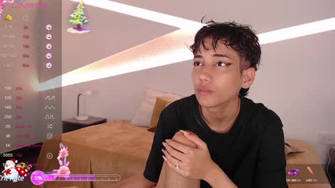 Alana online show from 01/22/25, 11:53