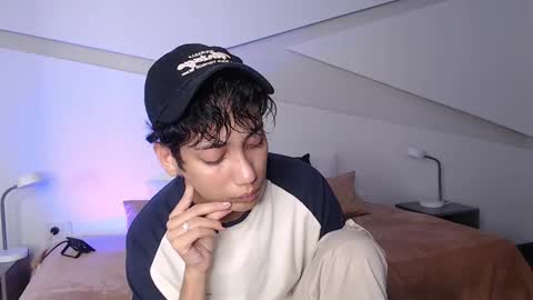 Alana online show from 03/07/25, 09:17