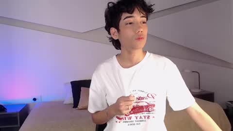 Alana online show from 03/12/25, 12:53