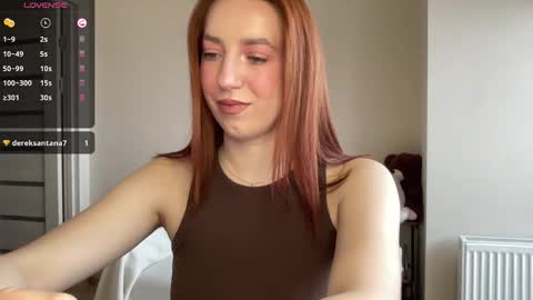 Lina online show from 12/14/25, 08:52