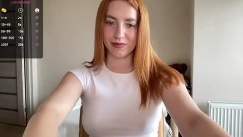 Snapshot of hot_lliinns chatting on 06/13/26, 09:29 Lina online show from 06/13/26, 09:29