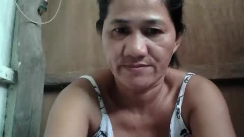 hotmama online show from 03/05/25, 02:14