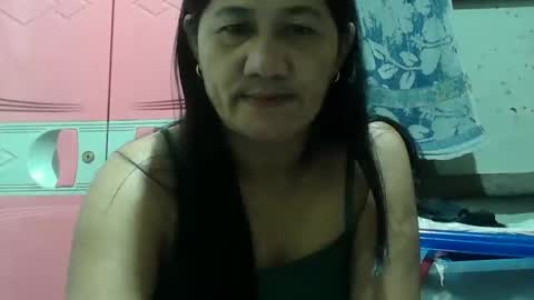 hotmama online show from 10/03/25, 09:01