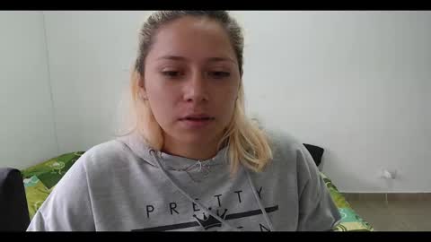 Mia online show from 02/13/25, 01:05