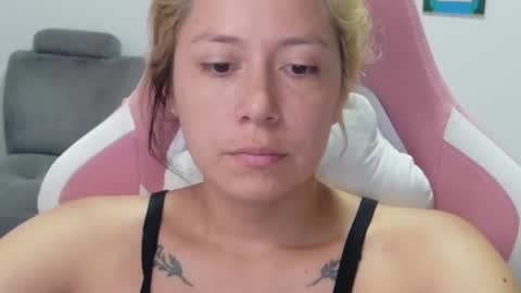 Mia online show from 03/23/26, 01:48