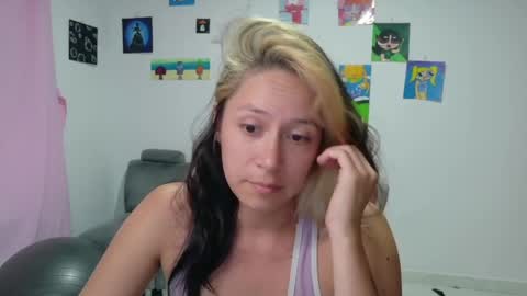 Mia online show from 03/27/26, 10:53