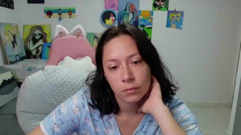 Mia online show from 07/02/26, 02:23