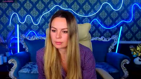 hot_natallie online show from 11/19/25, 02:06