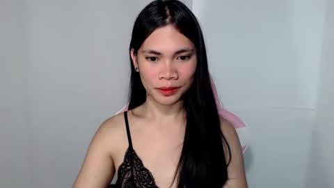hot_pauline online show from 04/28/26, 12:31