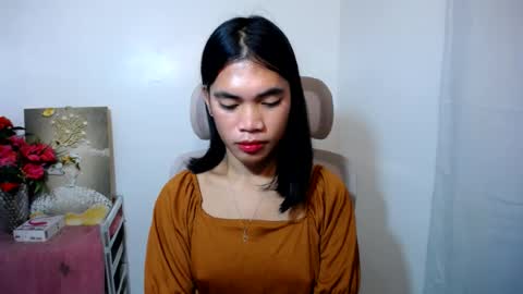 hot_pauline online show from 07/13/26, 11:40