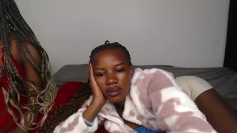 Hot petite online show from 12/03/24, 05:53