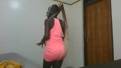 Hot petite online show from 03/24/26, 11:59