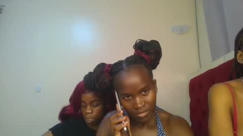 Petite online show from 07/08/26, 04:55