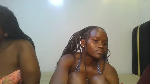 Petite online show from 08/01/26, 04:39
