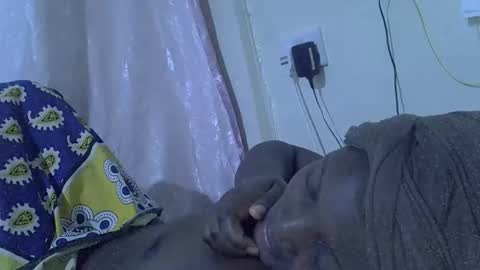 RAYLAH online show from 04/15/26, 07:58