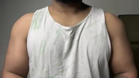 Snapshot of hot_roccohunter chatting on 12/02/25, 05:30 pranit online show from 12/02/25, 05:30