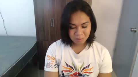Snapshot of hot_roxanne69 chatting on 04/30/26, 06:36 roxanne online show from 04/30/26, 06:36