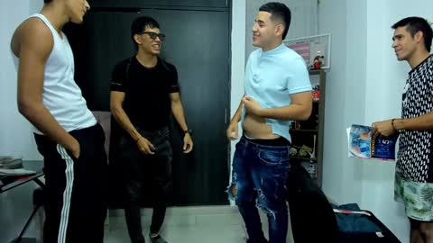 Vanesa Oliver and Andrew online show from 01/21/25, 10:52